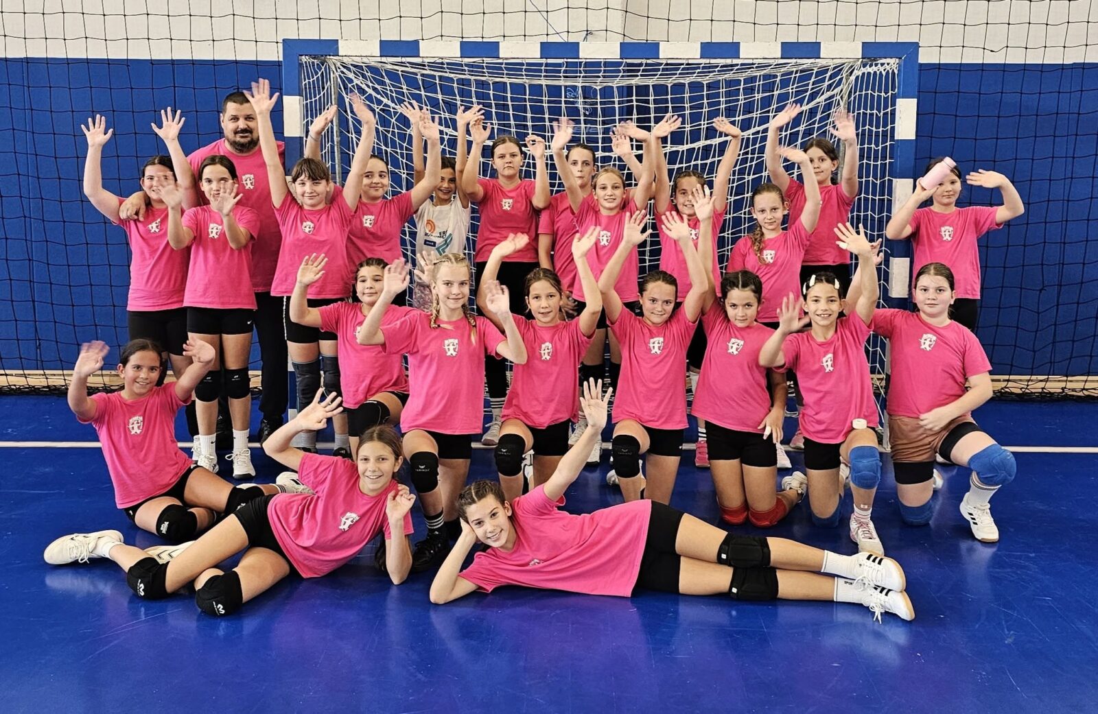 ŽRK Knin uz Pink listopad: Podrška ženama u borbi protiv raka dojke