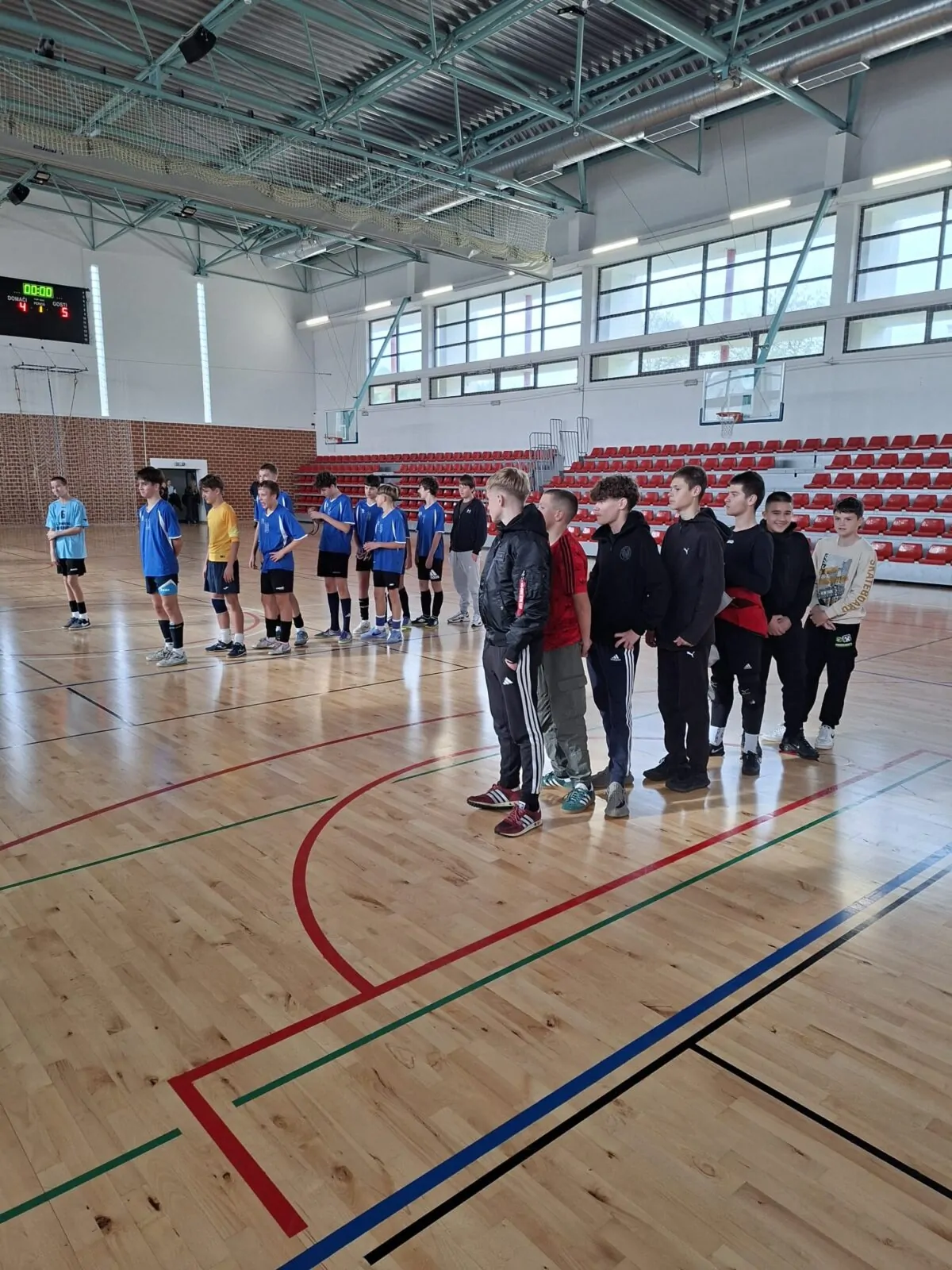 Učenici OŠ dr. Franje Tuđmana osvojili su 3. mjesto na Županijskom natjecanju u futsalu 2025 - Objava.hr 