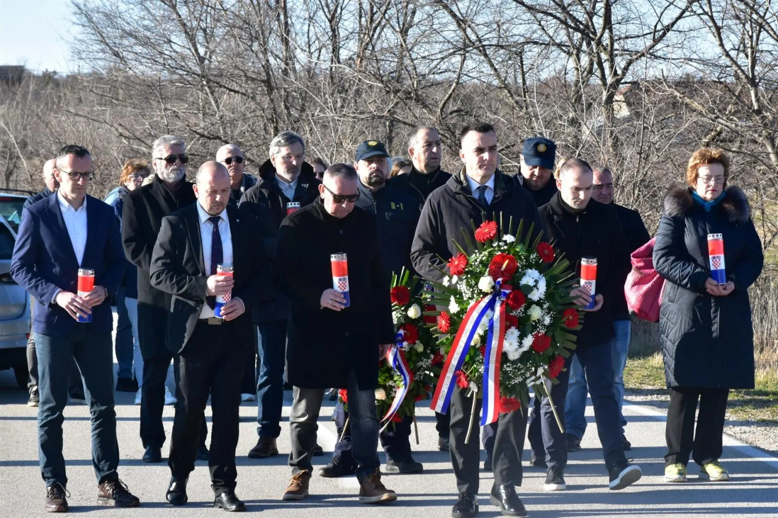 U Mratovu i Oklaju danas je obilježena 33. godišnjica stradavanja šesnaestero civila - Objava.hr 