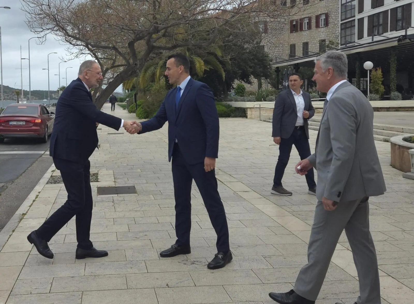 Božinović u Šibeniku: sastanak sa županom i predavanje o sigurnosti i mladima