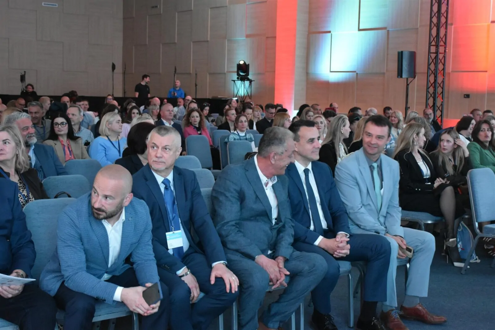 CroPRO u Vodicama okupio vodeće stručnjake i dužnosnike za javnu nabavu i EU fondove - Objava.hr 