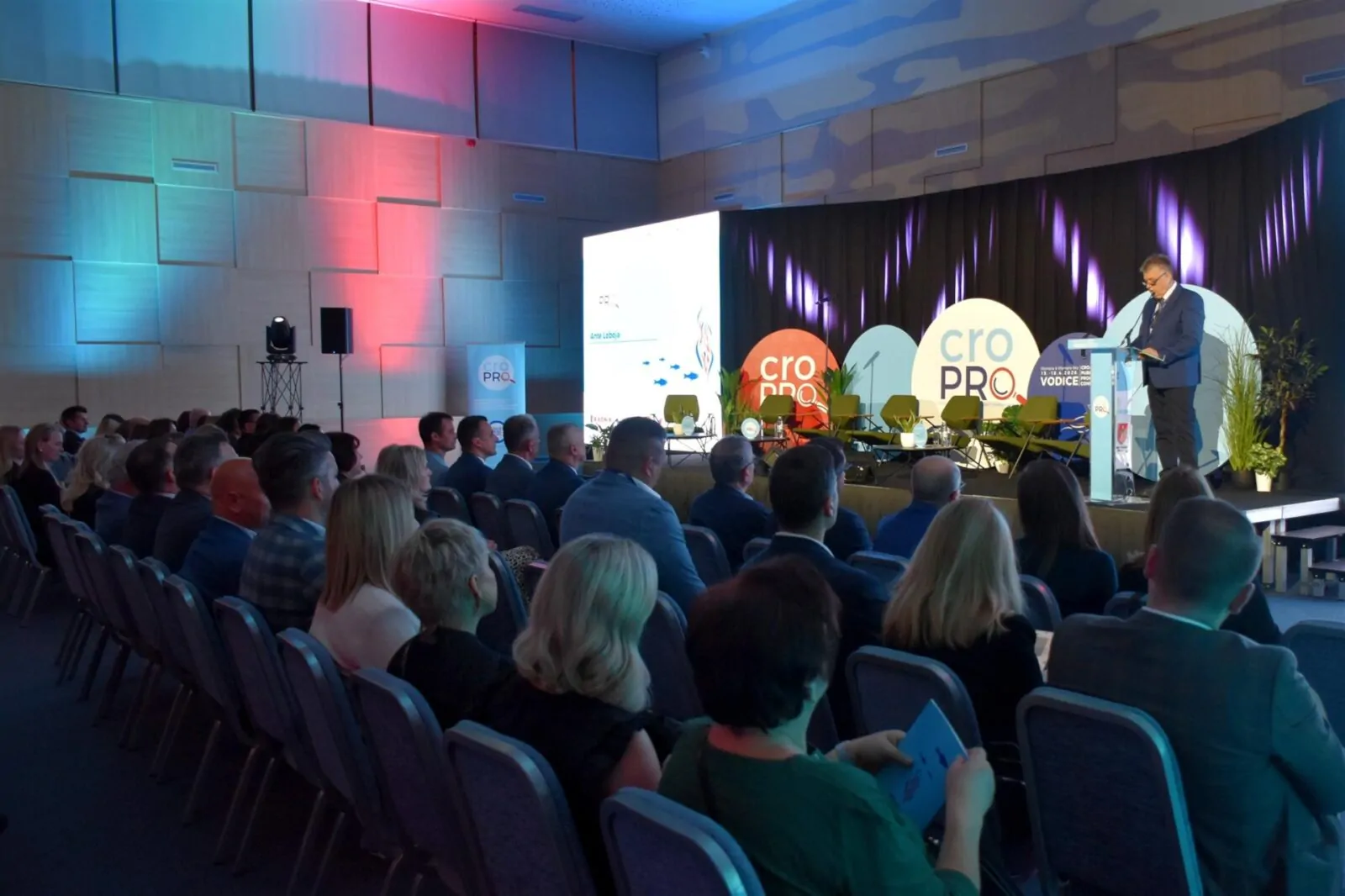 CroPRO u Vodicama okupio vodeće stručnjake i dužnosnike za javnu nabavu i EU fondove - Objava.hr 