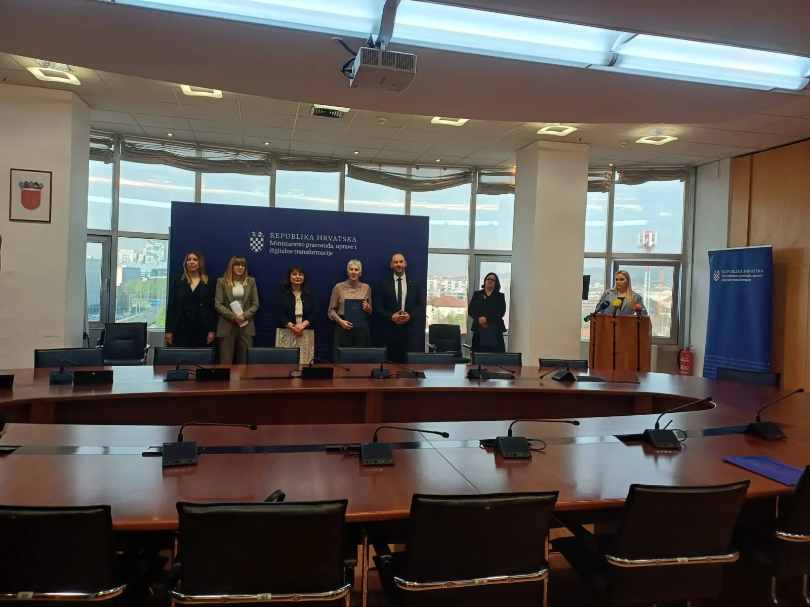 Udruga ZvoniMir potpisala ugovor za besplatnu primarnu pravnu pomoć