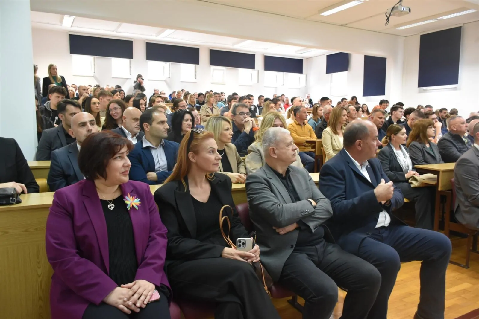 Božinović u Šibeniku: sastanak sa županom i predavanje o sigurnosti i mladima - Objava.hr 