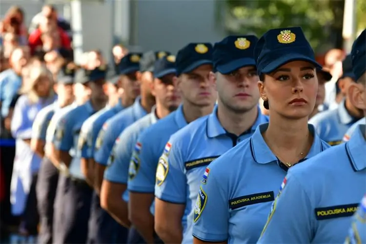 Hrabrost, ponos, čast – postani policajac/policajka - Objava.hr 