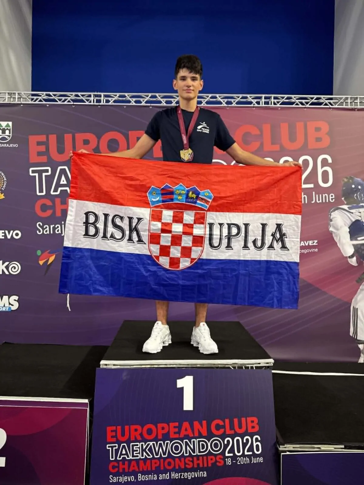 NIKO BRAČIĆ ZLATNI NA EUROPSKOM KLUPSKOM PRVENSTVU U SARAJEVU! - Objava.hr 