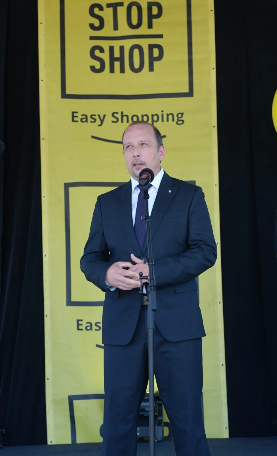 U Kninu svečano otvoren STOP SHOP - Objava.hr 