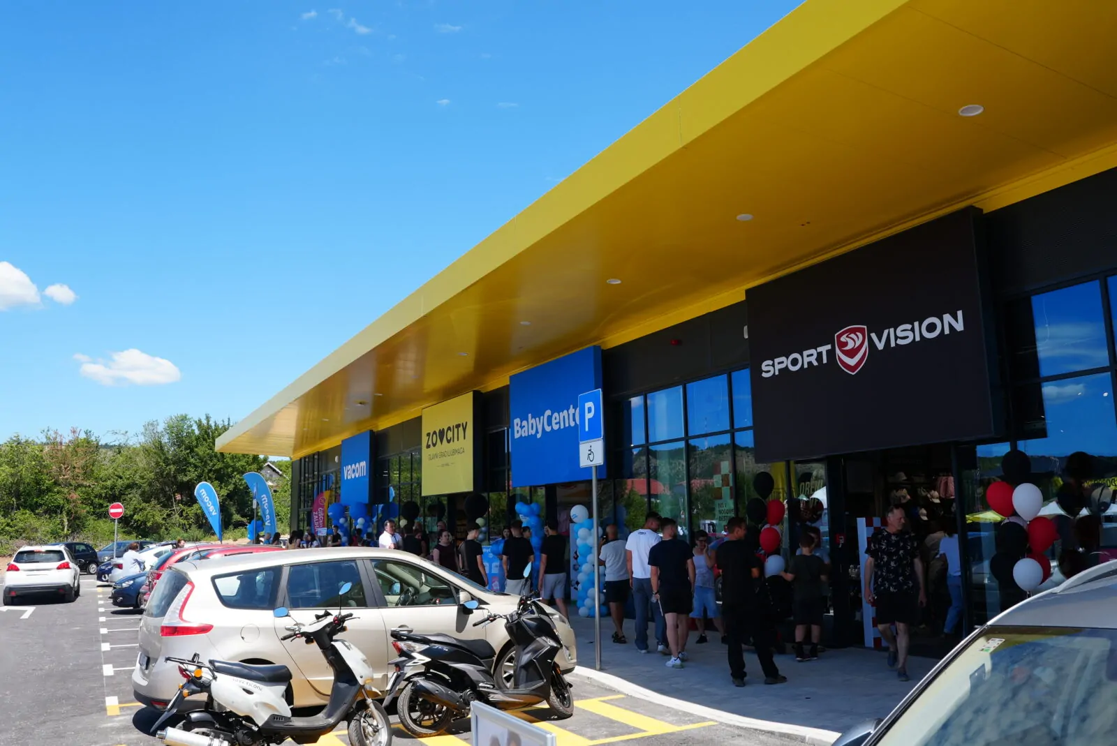 U Kninu svečano otvoren STOP SHOP - Objava.hr 