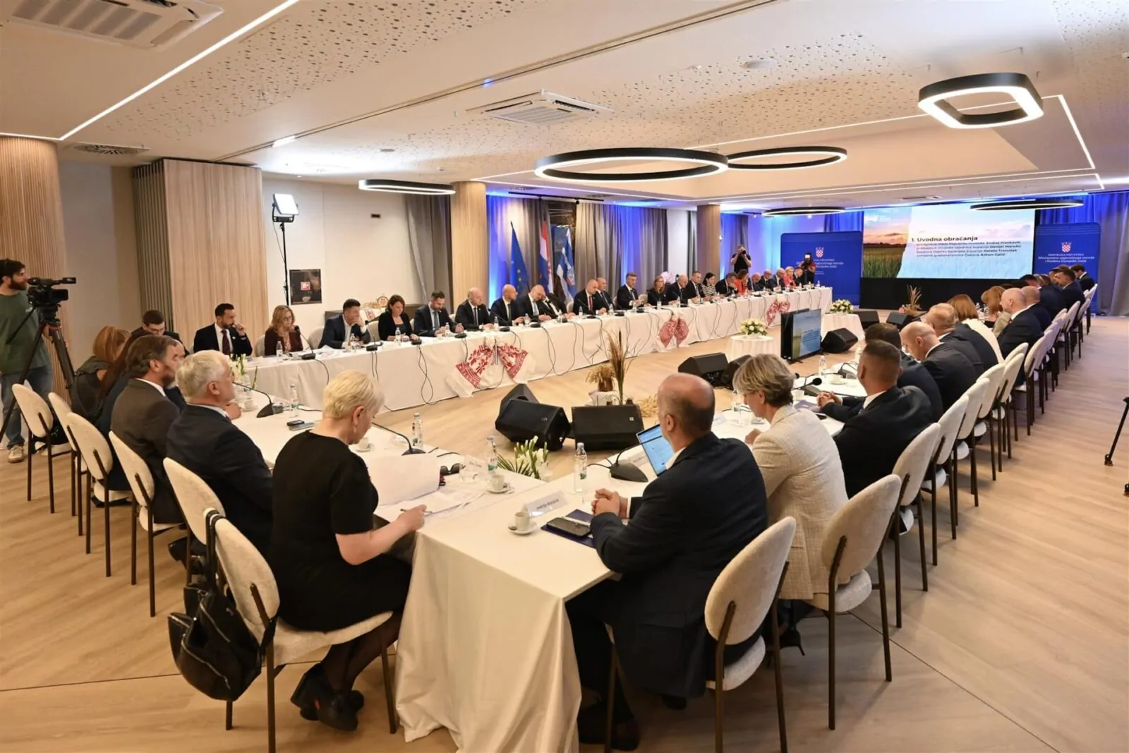 U Đakovu održana prva sjednica Vijeća za regionalni razvoj - Objava.hr 
