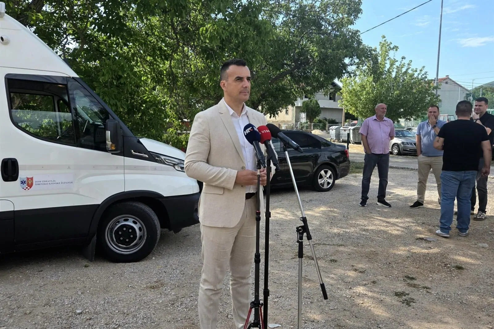 Počela s radom prva županijska mobilna ambulanta - Objava.hr 