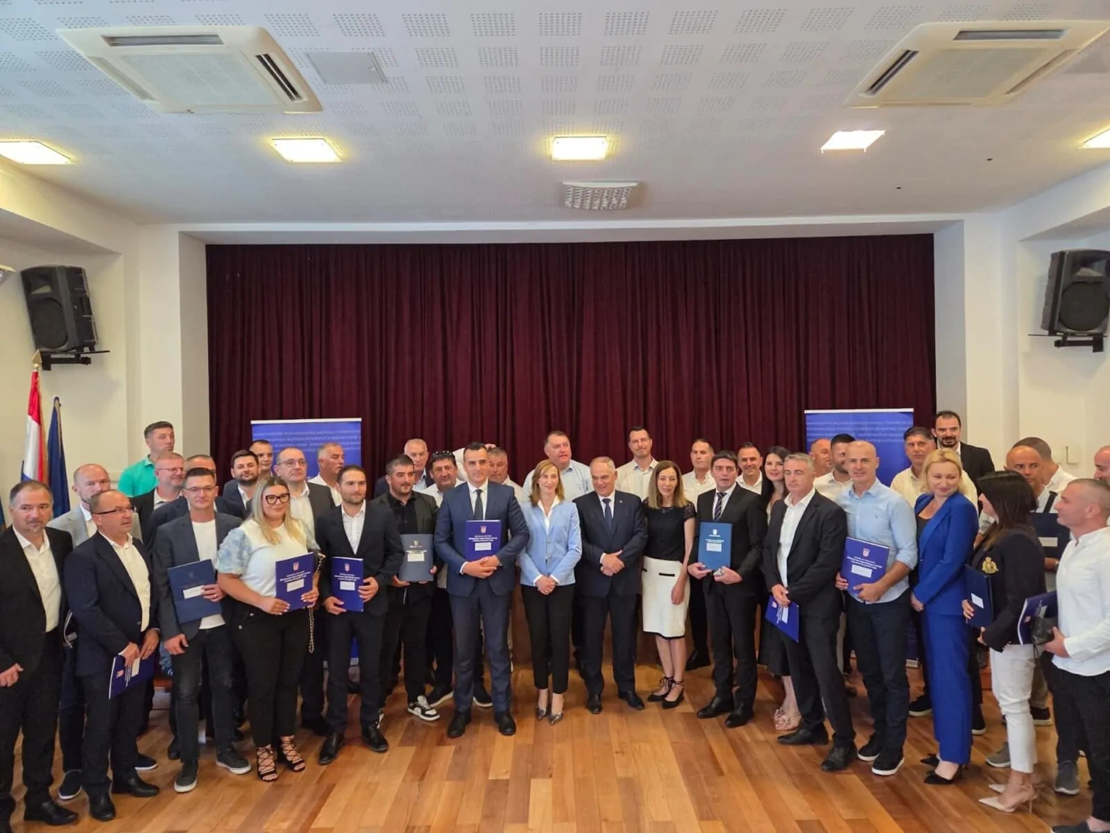 Za projekte na području Šibensko-kninske županije 636 tisuća eura Ministarstva regionalnog razvoja i fondova Europske unije - Objava.hr 