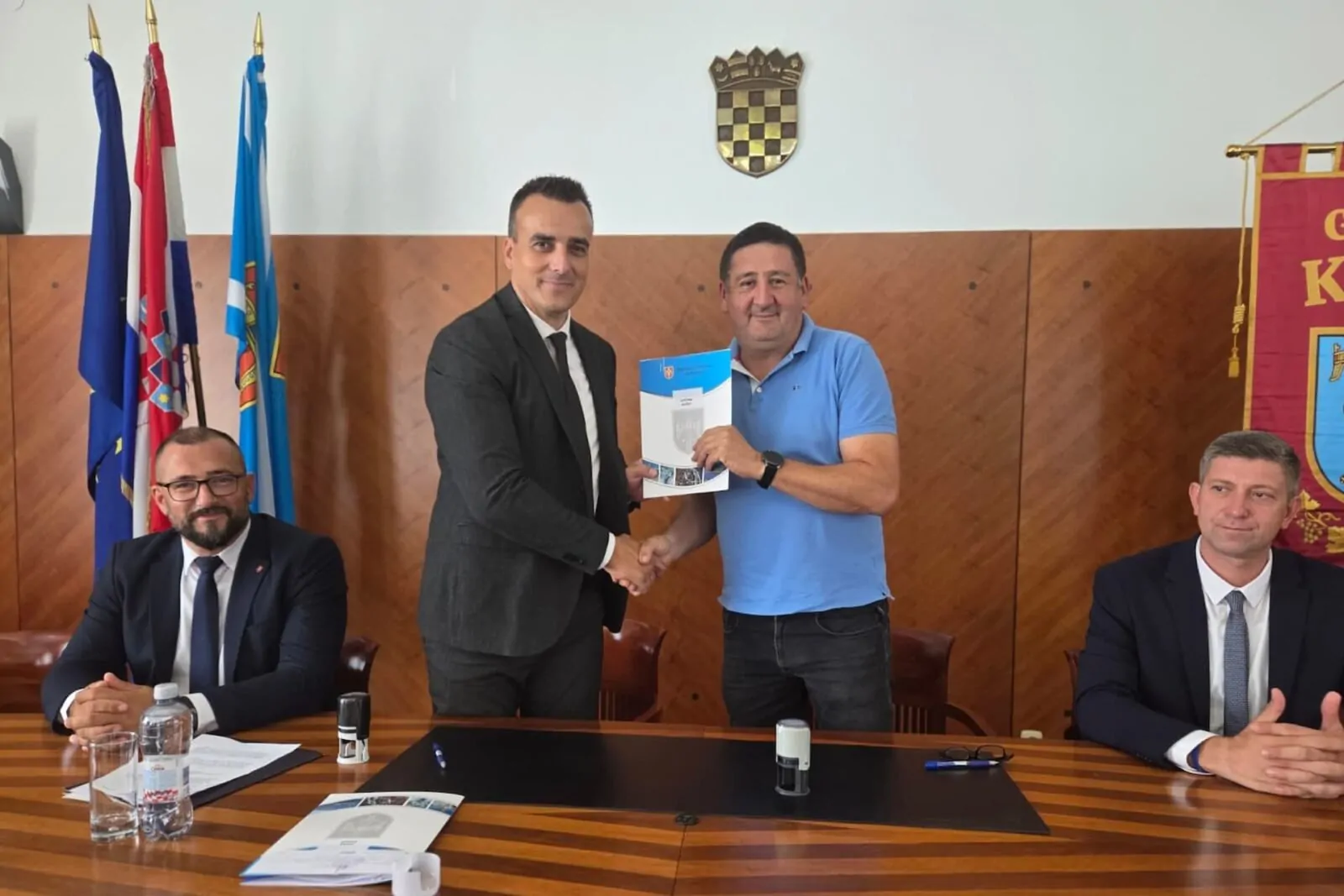 Županija osigurala više od 286 tisuća eura za infrastrukturne projekte u deset gradova i općina na području Šibensko-kninske županije - Objava.hr 