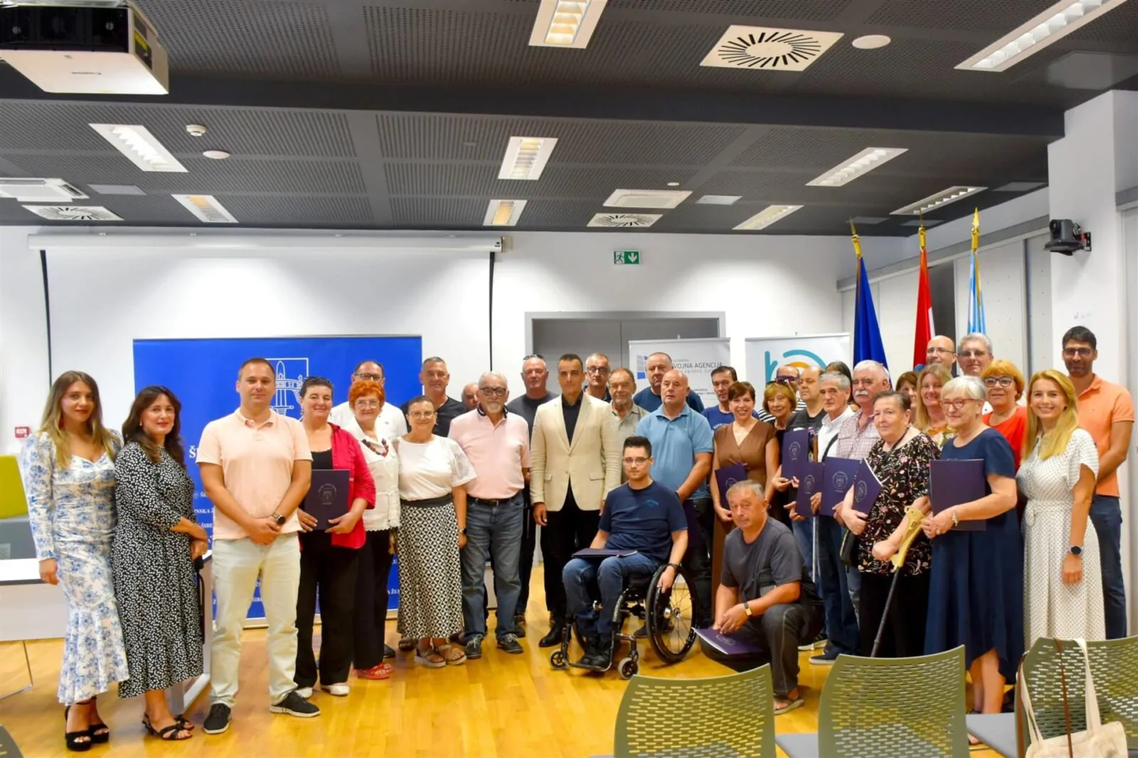 Gotovo 100 tisuća eura za projekte i programe iz područja zdravstva, socijalne skrbi te veteranske udruge i udruge proizašle iz Domovinskog rata