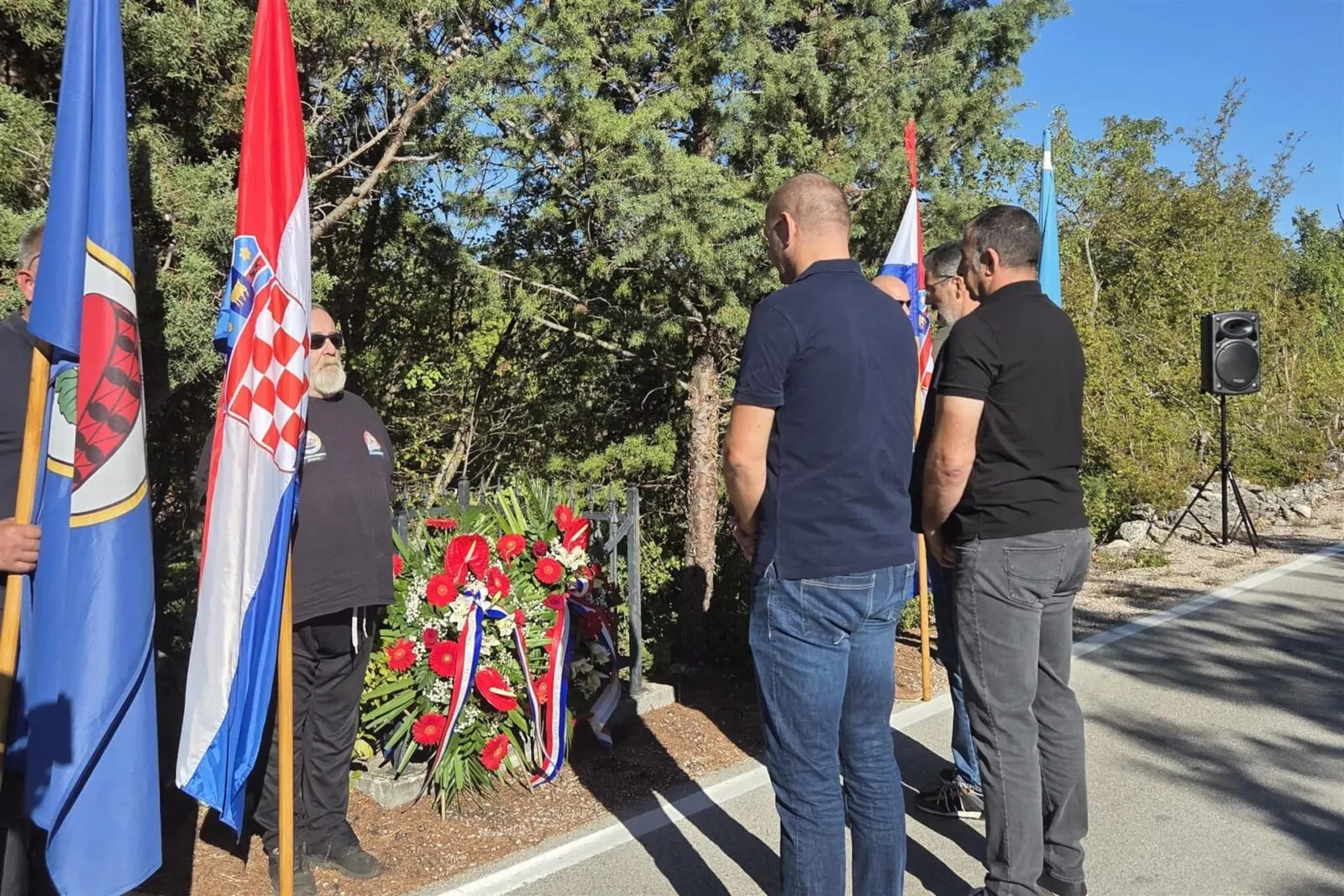 U Puljanima i Oklaju odana počast poginulim braniteljima i civilima prominskog kraja - Objava.hr 