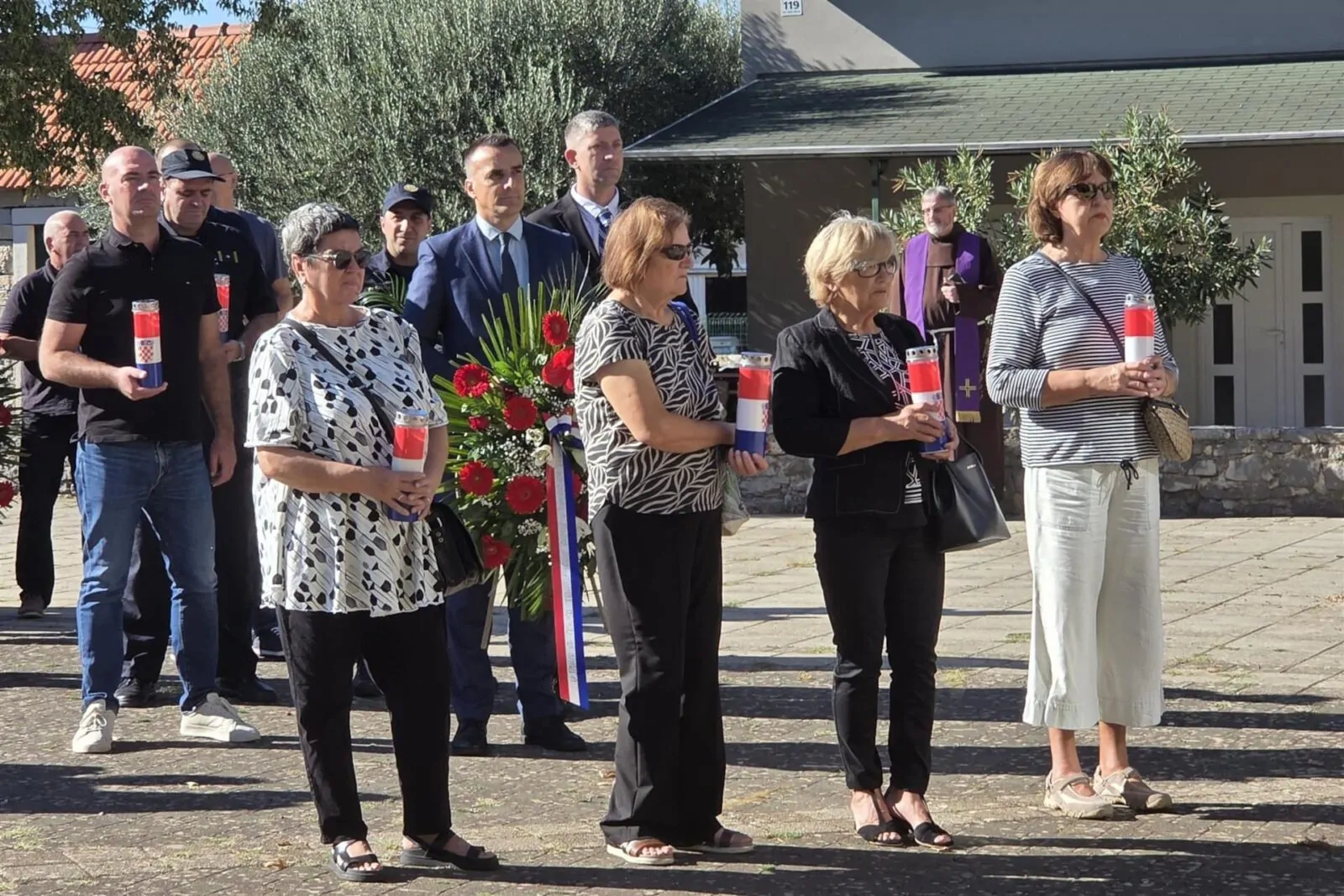U Puljanima i Oklaju odana počast poginulim braniteljima i civilima prominskog kraja - Objava.hr 