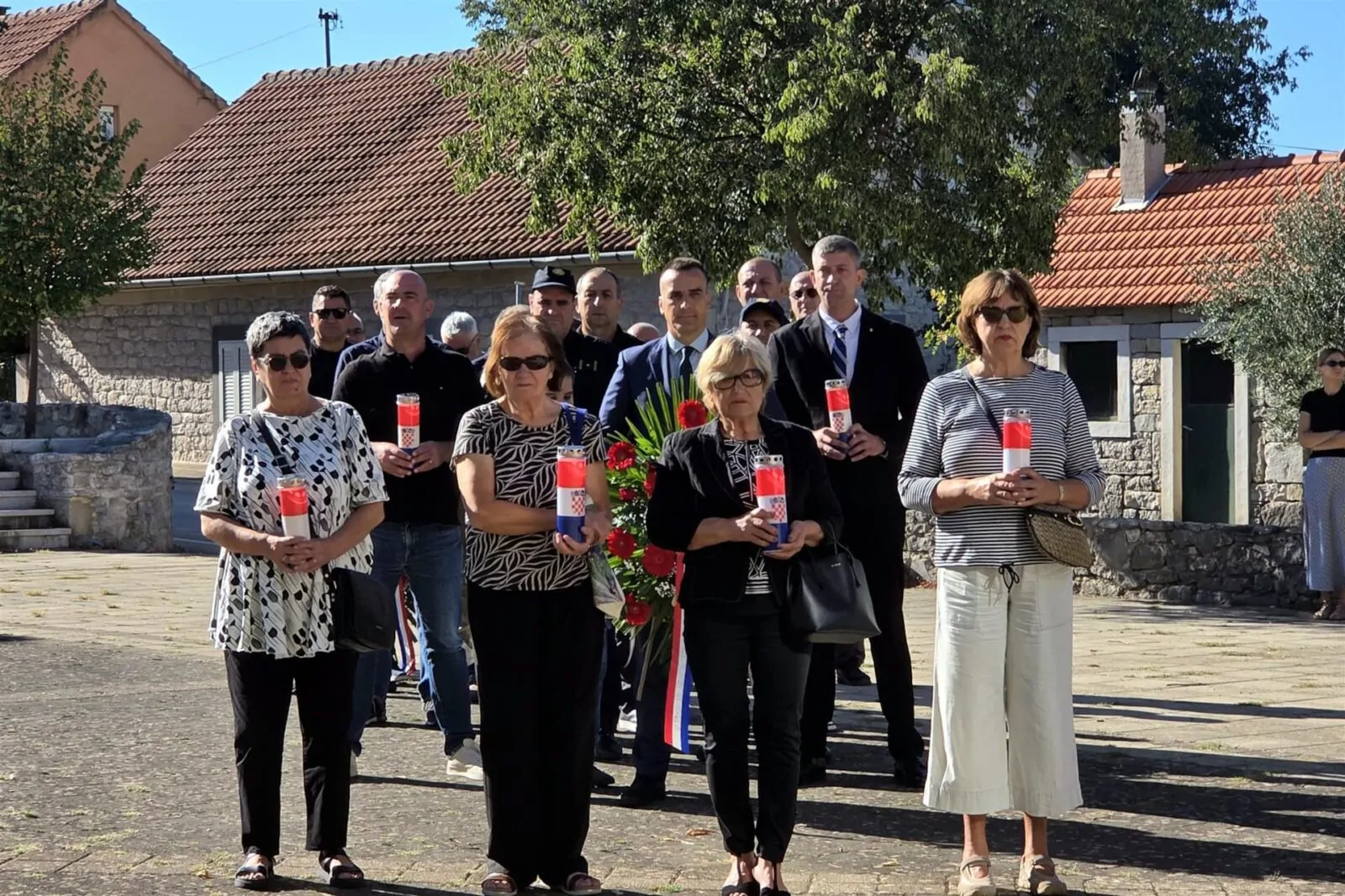 U Puljanima i Oklaju odana počast poginulim braniteljima i civilima prominskog kraja - Objava.hr 