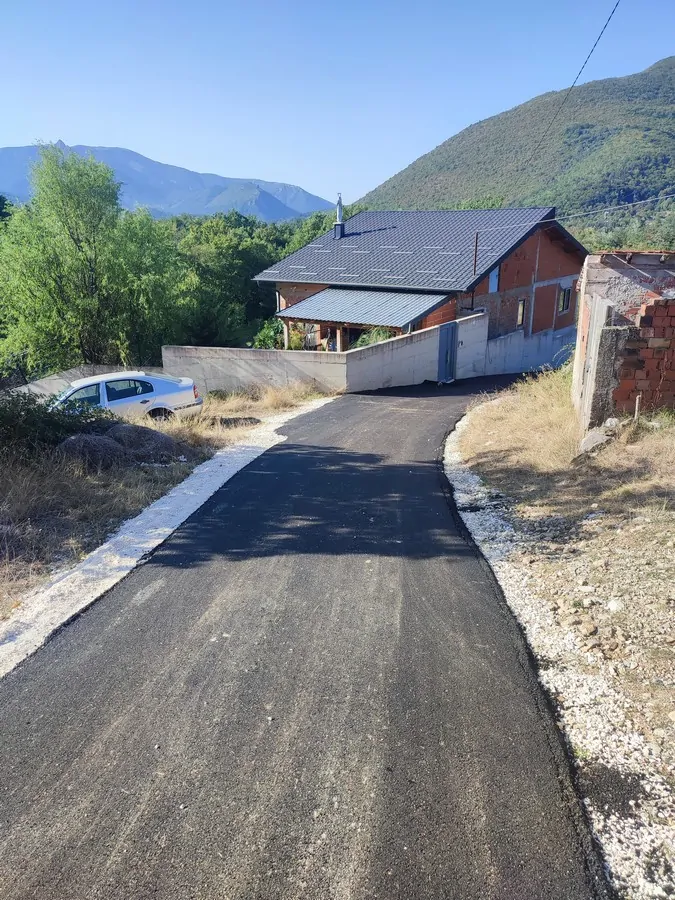 Asfaltiranje nerazvrstanih cesta na području grada Knina i pripadajućih naselja - Objava.hr 
