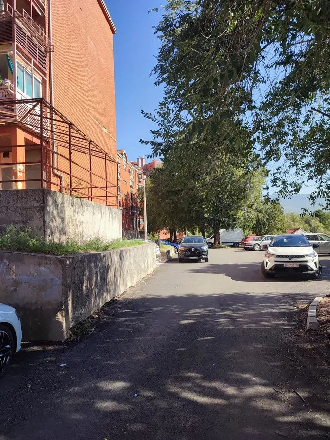 Asfaltiranje nerazvrstanih cesta na području grada Knina i pripadajućih naselja - Objava.hr 