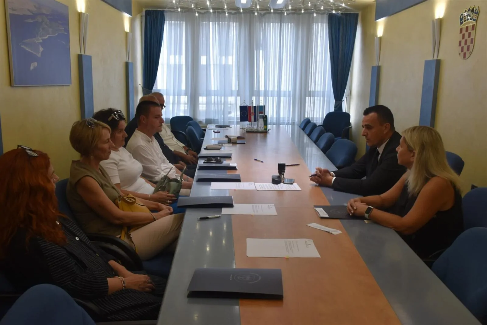 Župan potpisao ugovore s predstavnicima udruga u poljoprivredi - Objava.hr 