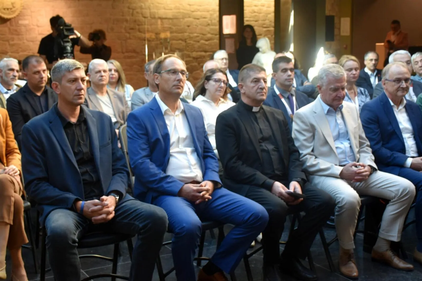 Svečano otvoren znanstveni skup u čast Slave Grubišića, dugogodišnjeg ravnatelja Muzeja grada Šibenika