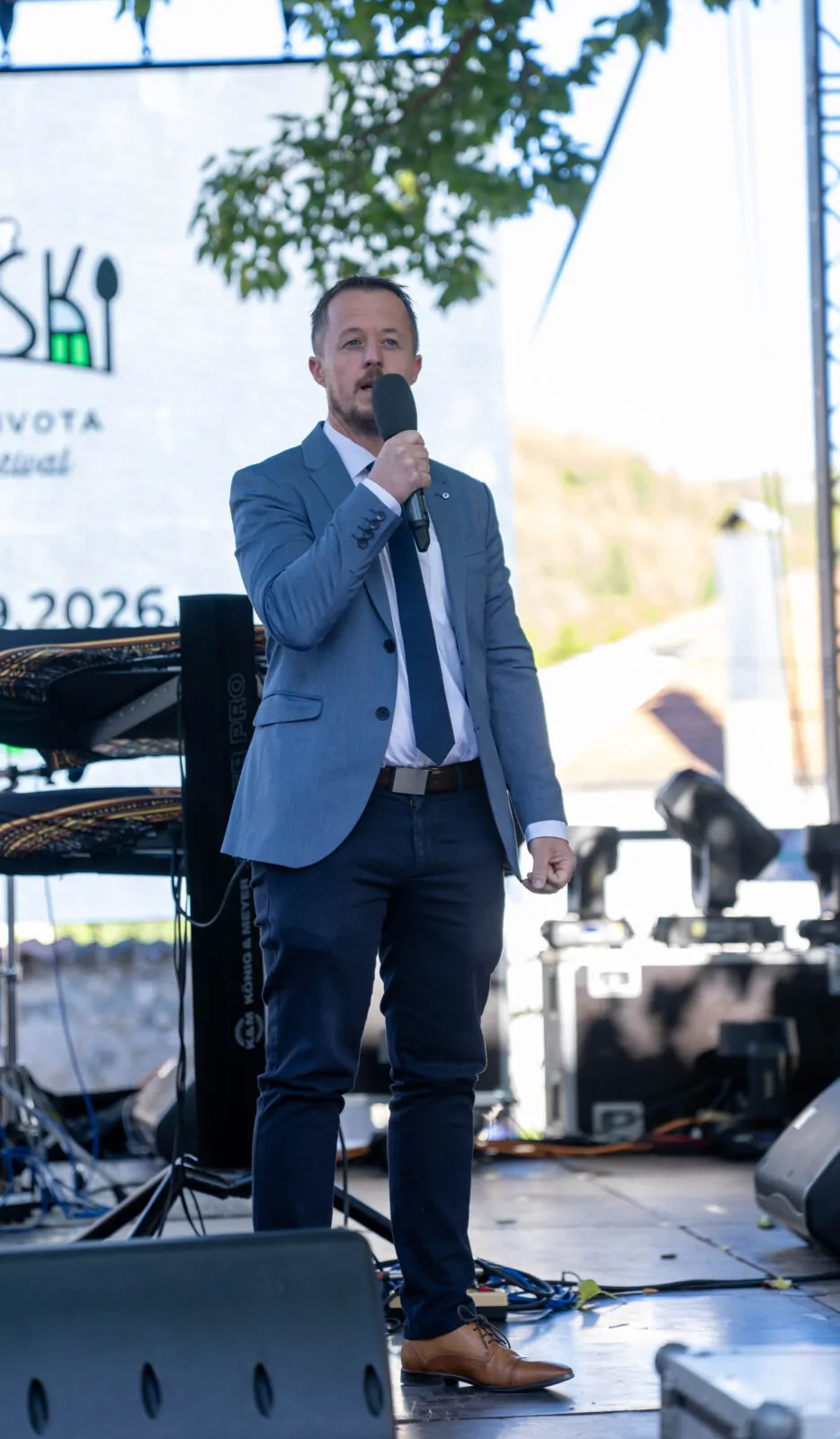 Skradin danas miriše na rižot: počeo 3. Skradinski festival rižota - Objava.hr 