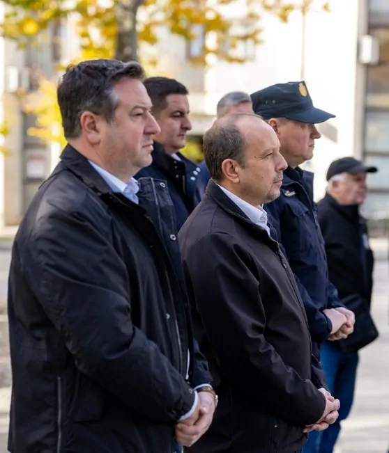 Knin odao počast poginulim hrvatskim braniteljima povodom blagdana Svih svetih i Dušnog dana