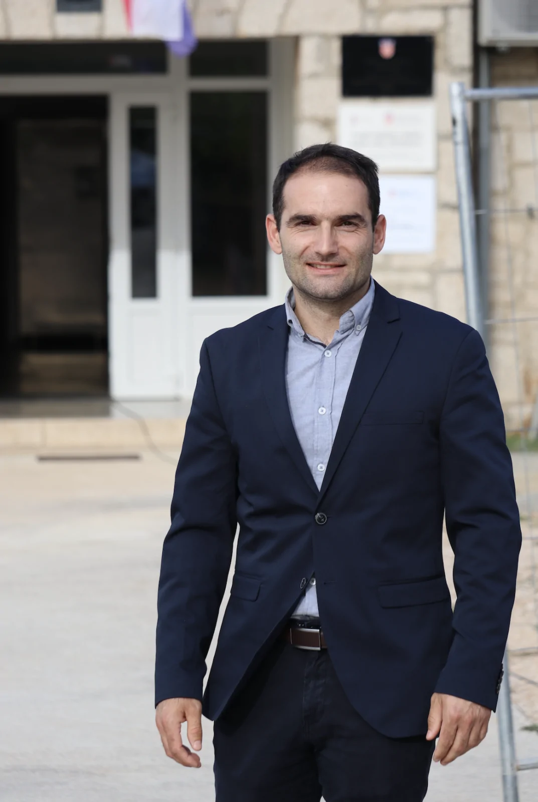 U Unešiću u tijeku više infrastrukturnih projekata: Uređuju se ceste, igrališta i objekti za udruge - Objava.hr 