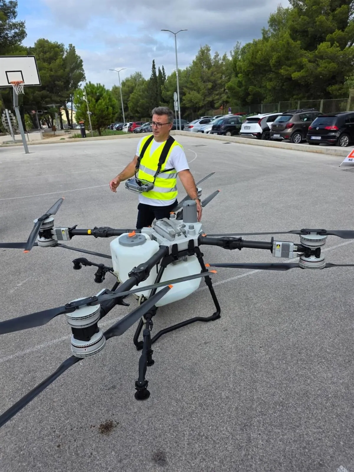 Šibensko-kninska županija nastavlja s edukacijama: U Trokutu predstavljena primjena dronova u poljoprivredi - Objava.hr 